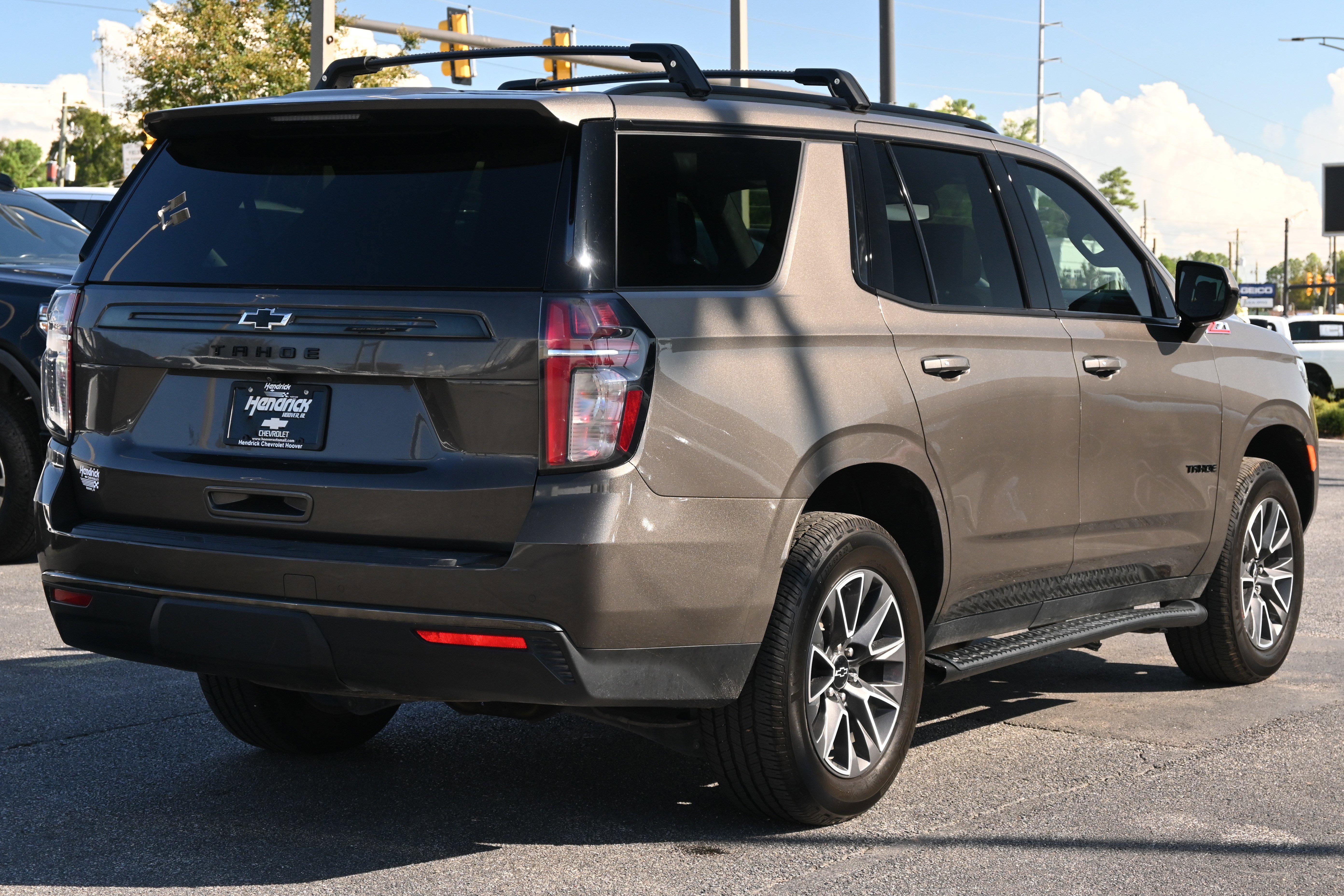 Used 2021 Chevrolet Tahoe Z71 w/ Rear Media and Nav Package image 11