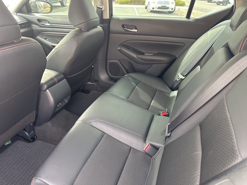 Used 2022 Nissan Altima 2.5 SR image 19