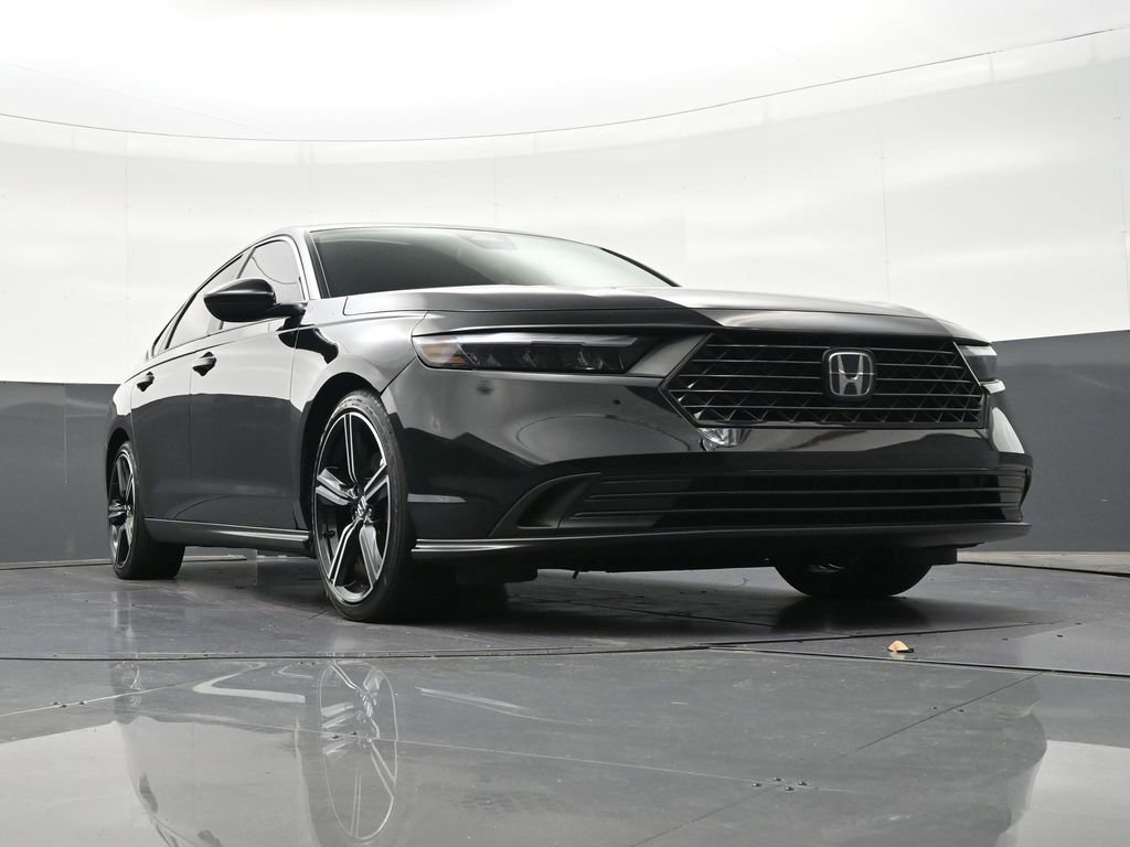 Used 2023 Honda Accord Sport image 30