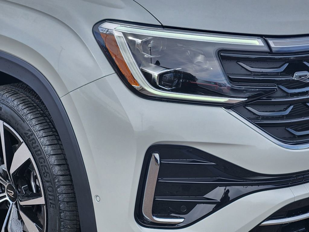 New 2026 Volkswagen Atlas Cross Sport SEL Premium R-Line AWD/4WD image 28