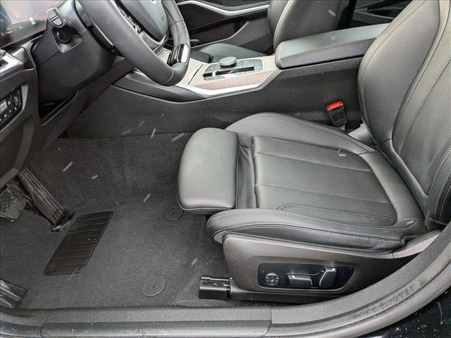 Used 2025 BMW 330i xDrive Sedan image 15