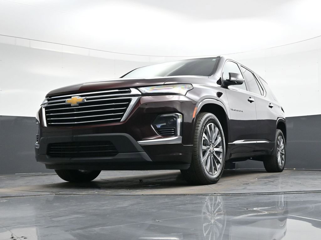 Used 2023 Chevrolet Traverse Premier image 44