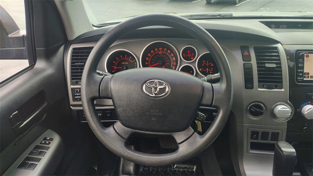 Used 2011 Toyota Tundra 4x4 CrewMax image 13