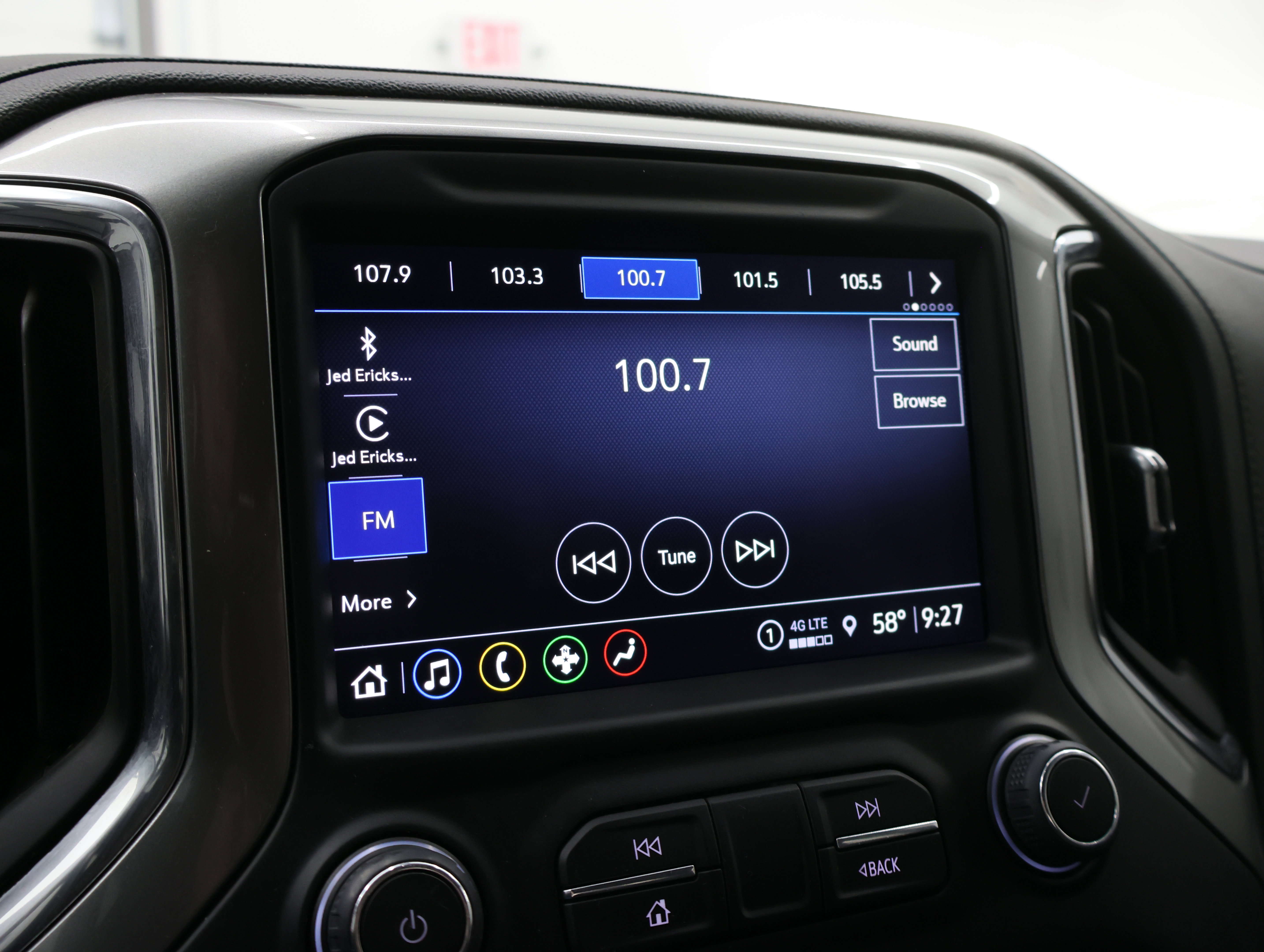 Used 2023 Chevrolet Silverado 3500 LTZ w/ Gooseneck/5TH Wheel Package image 11