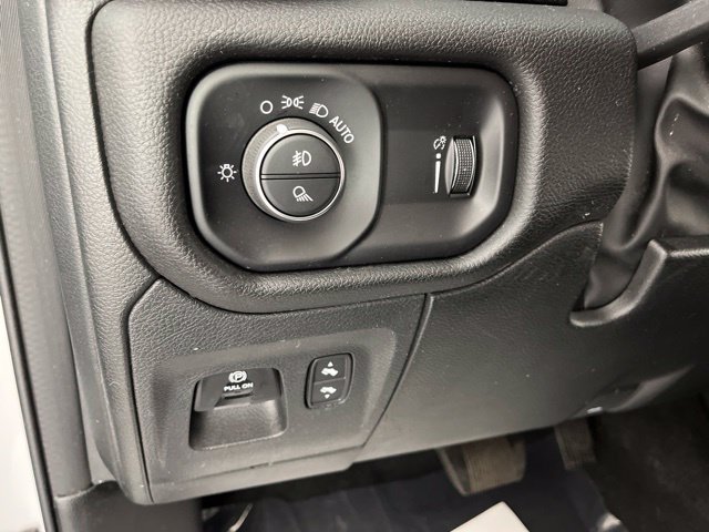 Used 2023 RAM 1500 Big Horn AWD/4WD image 35
