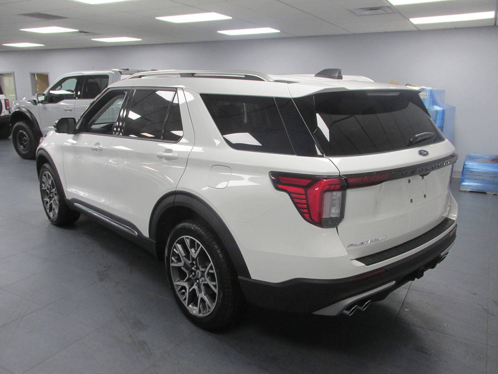New 2025 Ford Explorer Platinum w/ Ultimate Package image 5