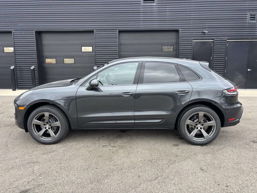 New 2026 Porsche Macan image 7