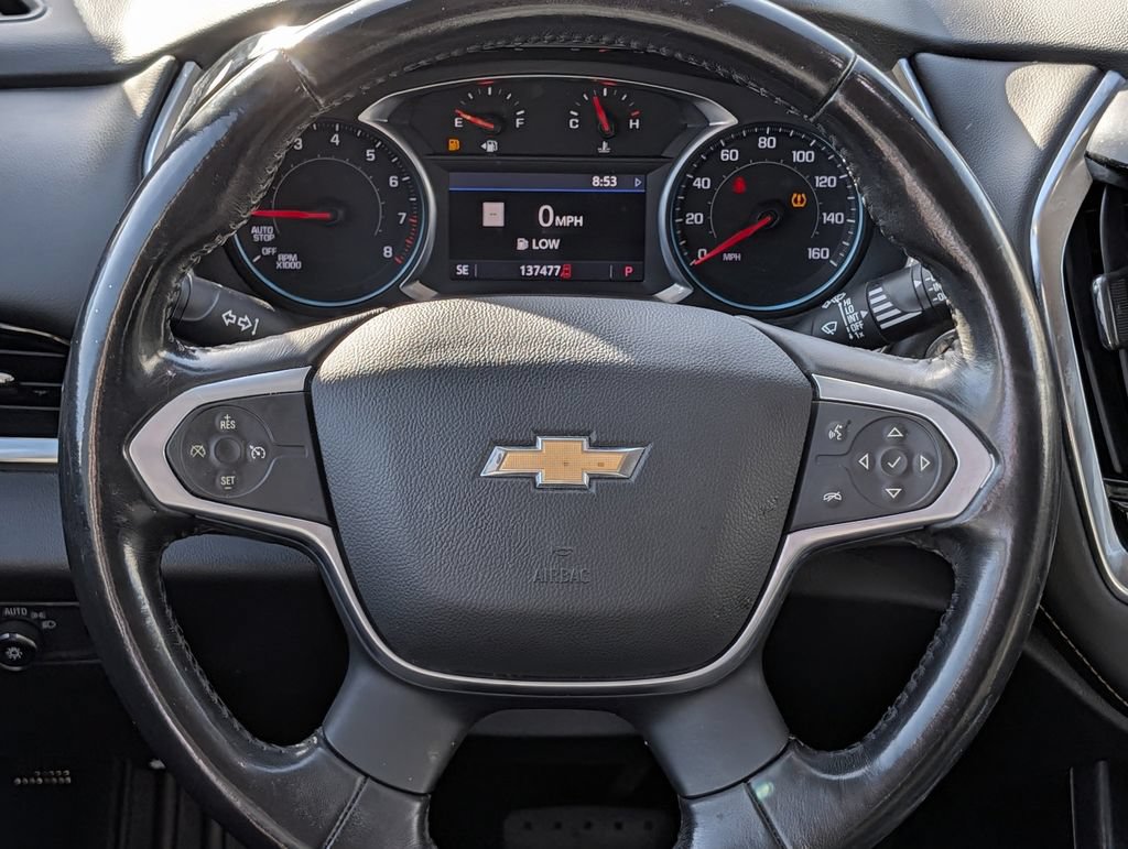 Used 2021 Chevrolet Traverse LT w/ LT Premium Package FWD image 13