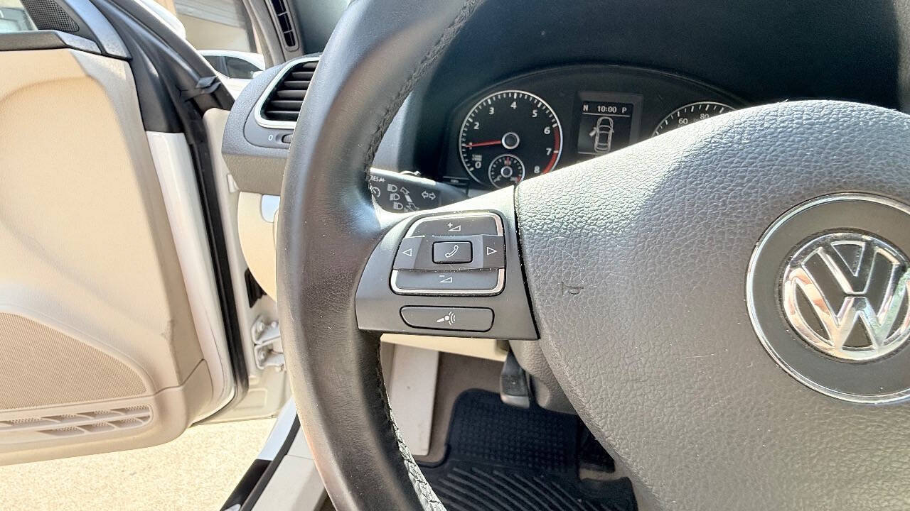 Used 2012 Volkswagen Eos Komfort FWD image 59