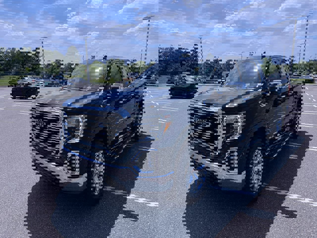 Used 2021 GMC Sierra 1500 SLT w/ SLT Premium Package RWD image 7