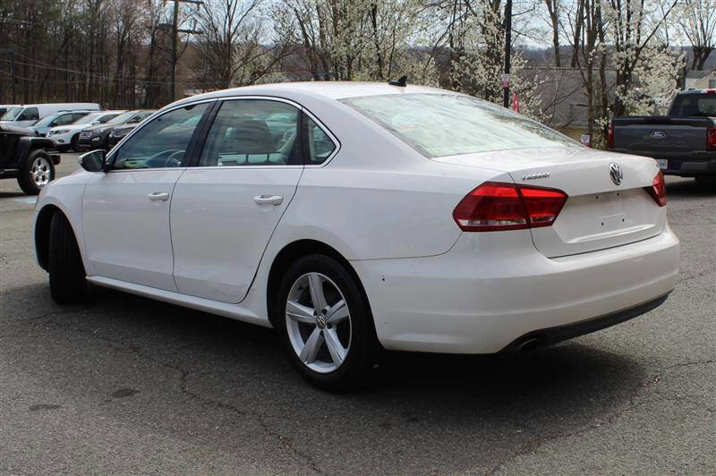 Used 2012 Volkswagen Passat 2.5 SE image 3