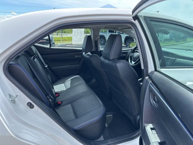 Used 2018 Toyota Corolla XSE FWD image 15