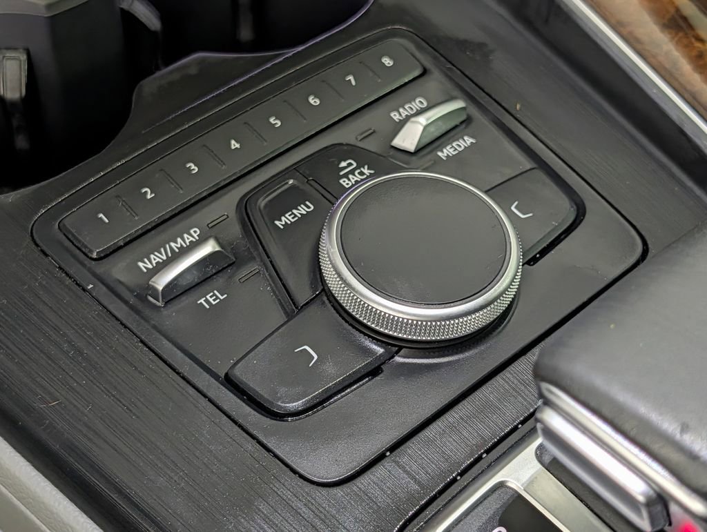 Used 2018 Audi A4 2.0T Ultra Premium Plus w/ Premium Plus Package image 34