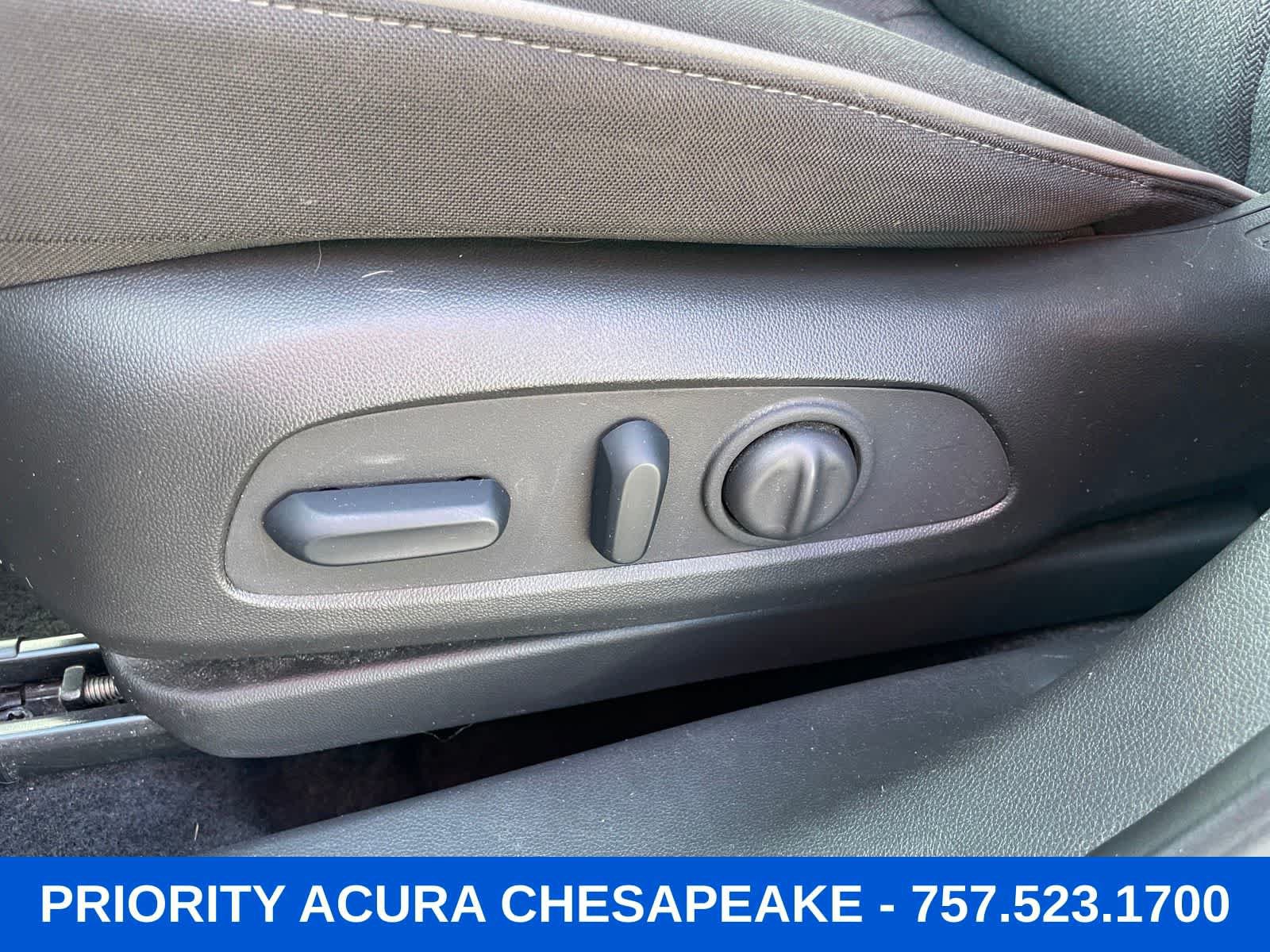 Used 2023 Chevrolet TrailBlazer LT w/ Convenience Package AWD/4WD image 10