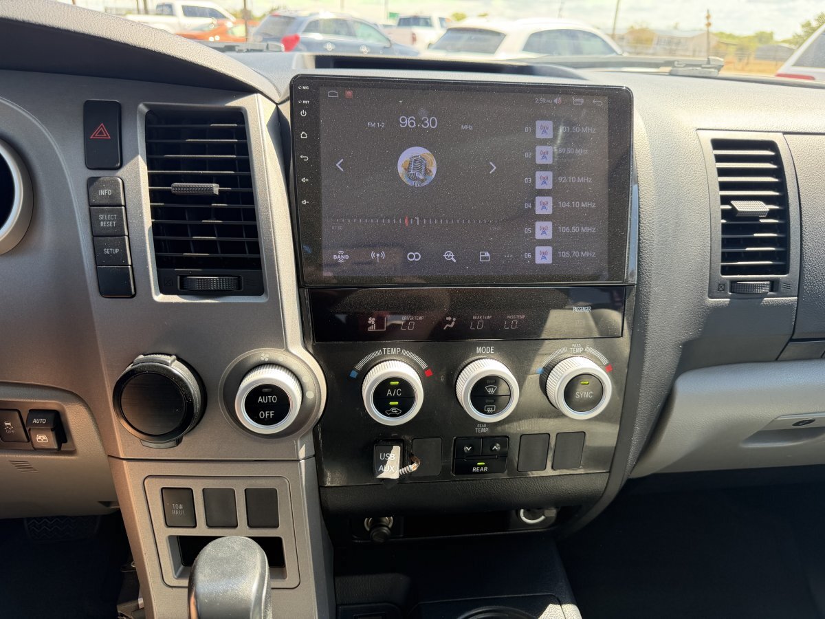 Used 2013 Toyota Sequoia SR5 RWD image 24