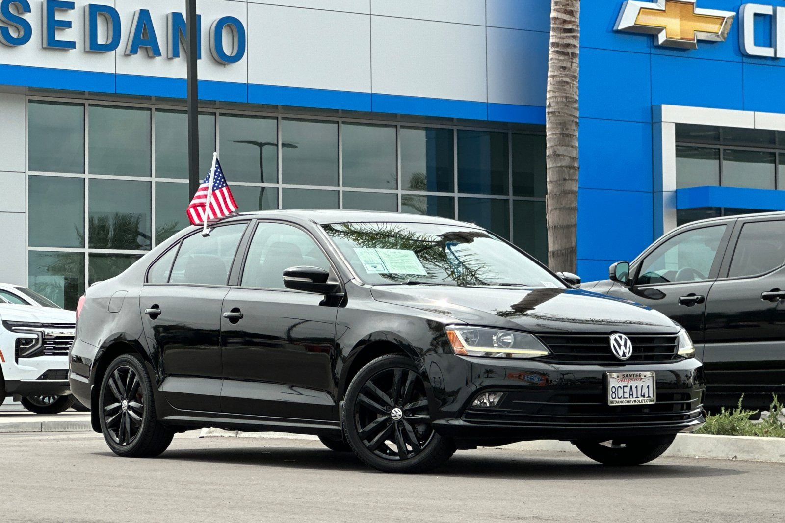 Used 2018 Volkswagen Jetta Sport image 2