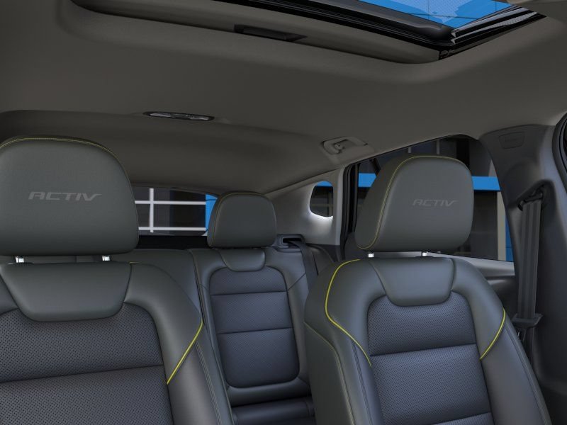 New 2026 Chevrolet Trax ACTIV w/ Sunroof Package FWD image 27