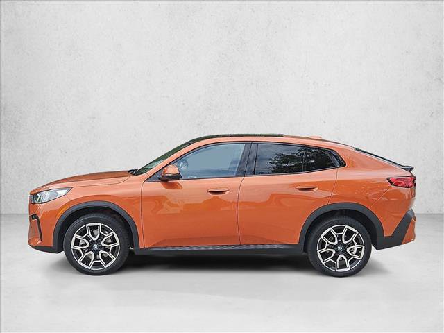 Used 2025 BMW X2 xDrive28i image 9