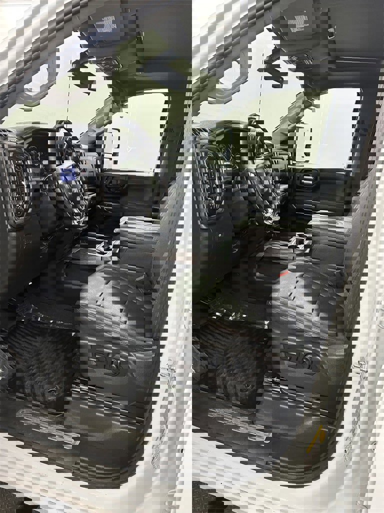 Used 2022 Chevrolet Silverado 2500 LTZ w/ LTZ Plus Package image 11