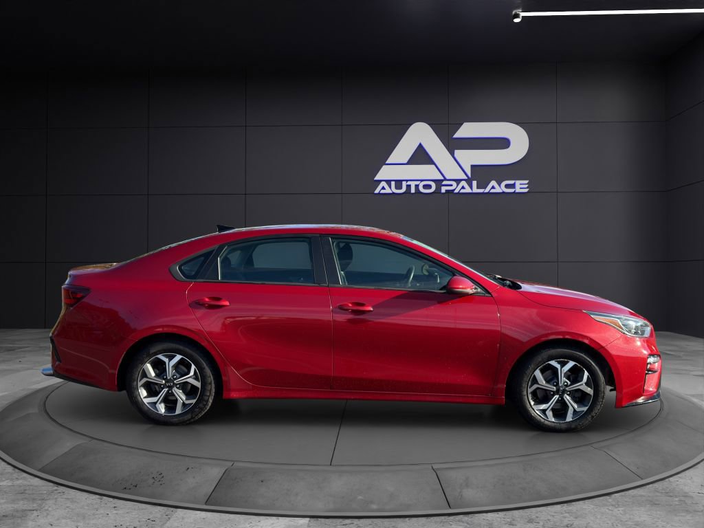 Used 2021 Kia Forte LXS image 8