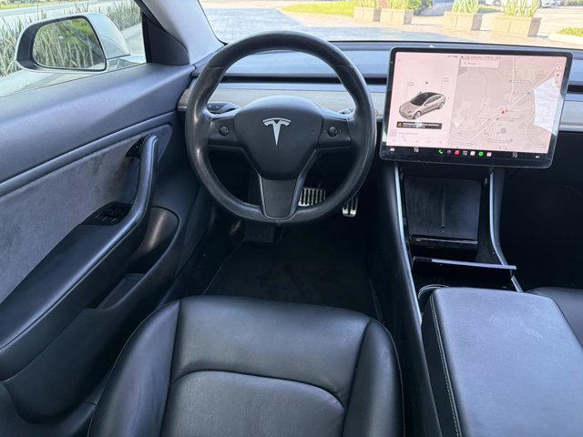Used 2018 Tesla Model 3 Long Range RWD image 25