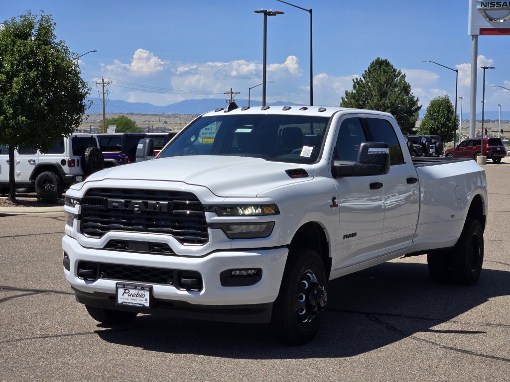 New 2026 RAM 3500 Big Horn AWD/4WD image 5