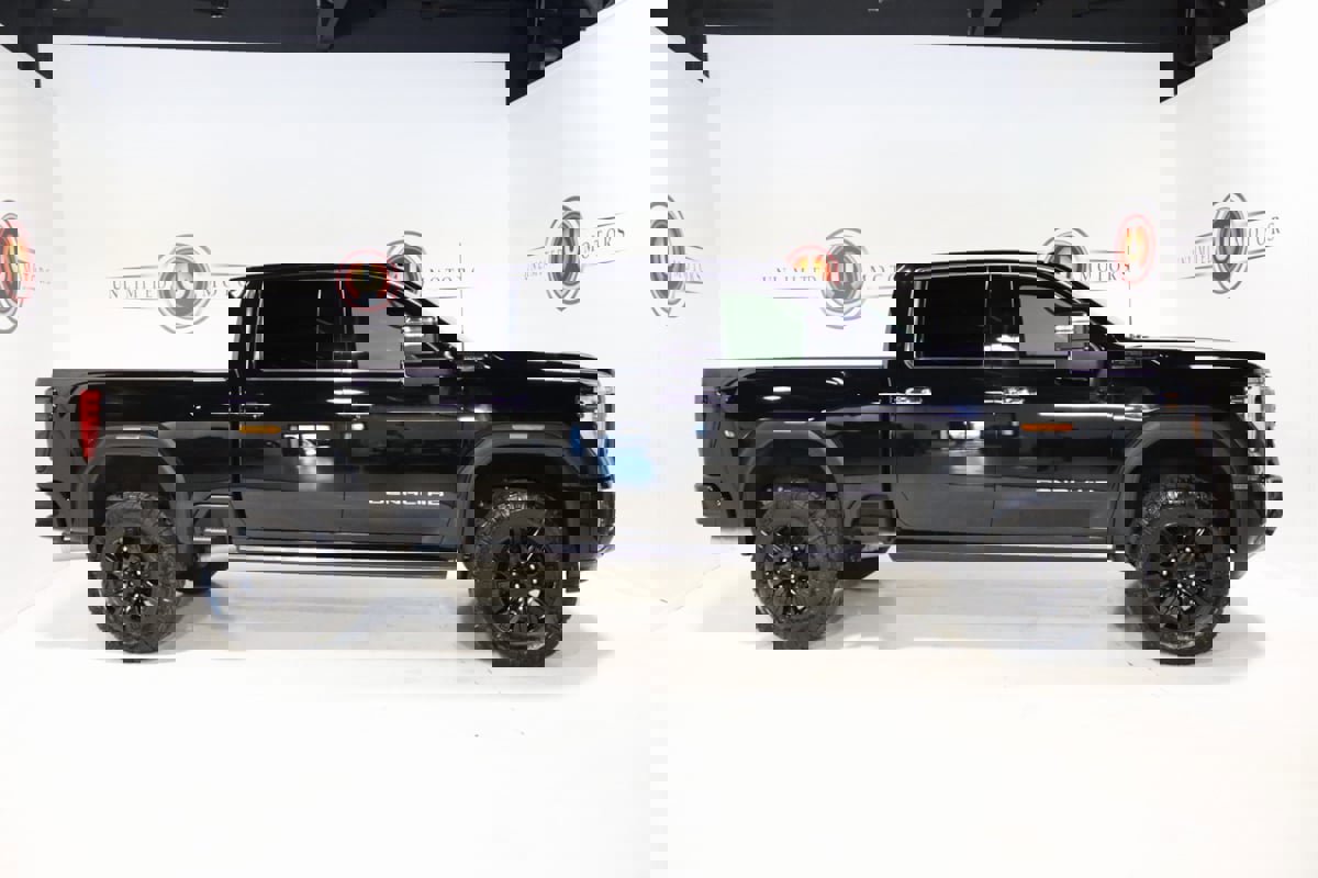 Used 2024 GMC Sierra 3500 Denali Ultimate image 46