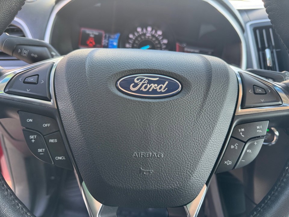 Used 2019 Ford Edge SEL w/ Equipment Group 201A image 37
