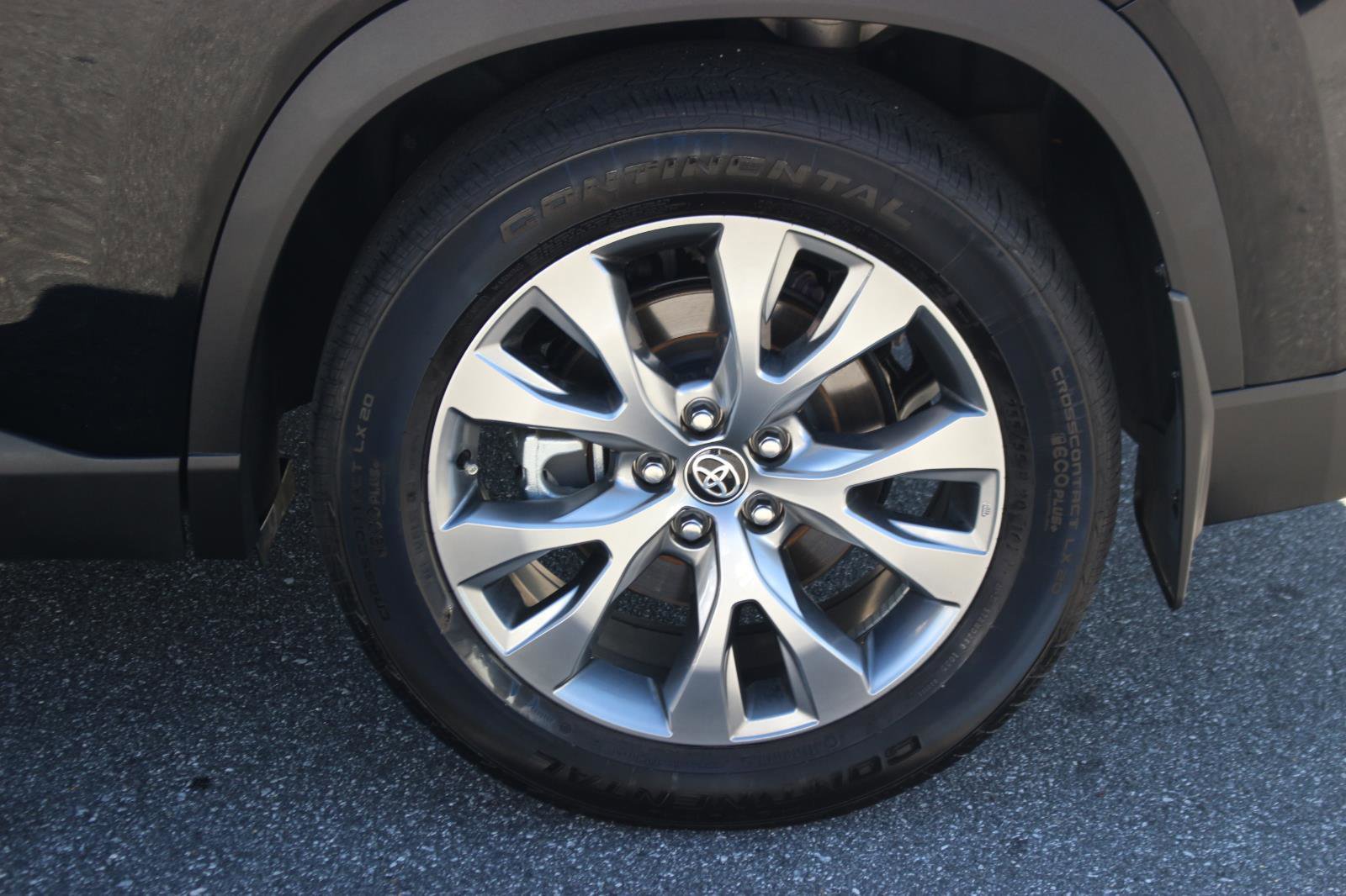 Used 2024 Toyota Grand Highlander Limited image 41