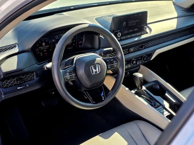 Used 2023 Honda Accord LX image 11