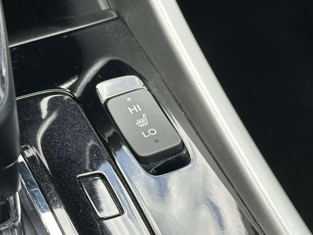 Used 2016 Honda Accord EX-L image 31