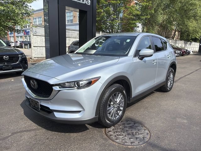 Used 2017 MAZDA CX-5 Touring w/ I-ACTIVSENSE Package AWD/4WD image 4