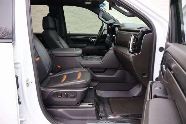 Used 2025 GMC Sierra 2500 AT4 w/ AT4 Premium Plus Package image 43