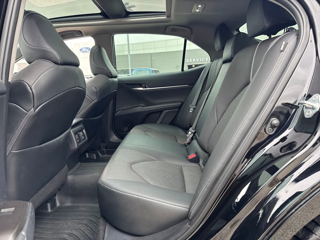 Used 2023 Toyota Camry XSE image 14