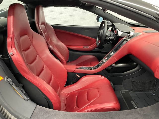 Used 2015 McLaren 650S Spider RWD image 36