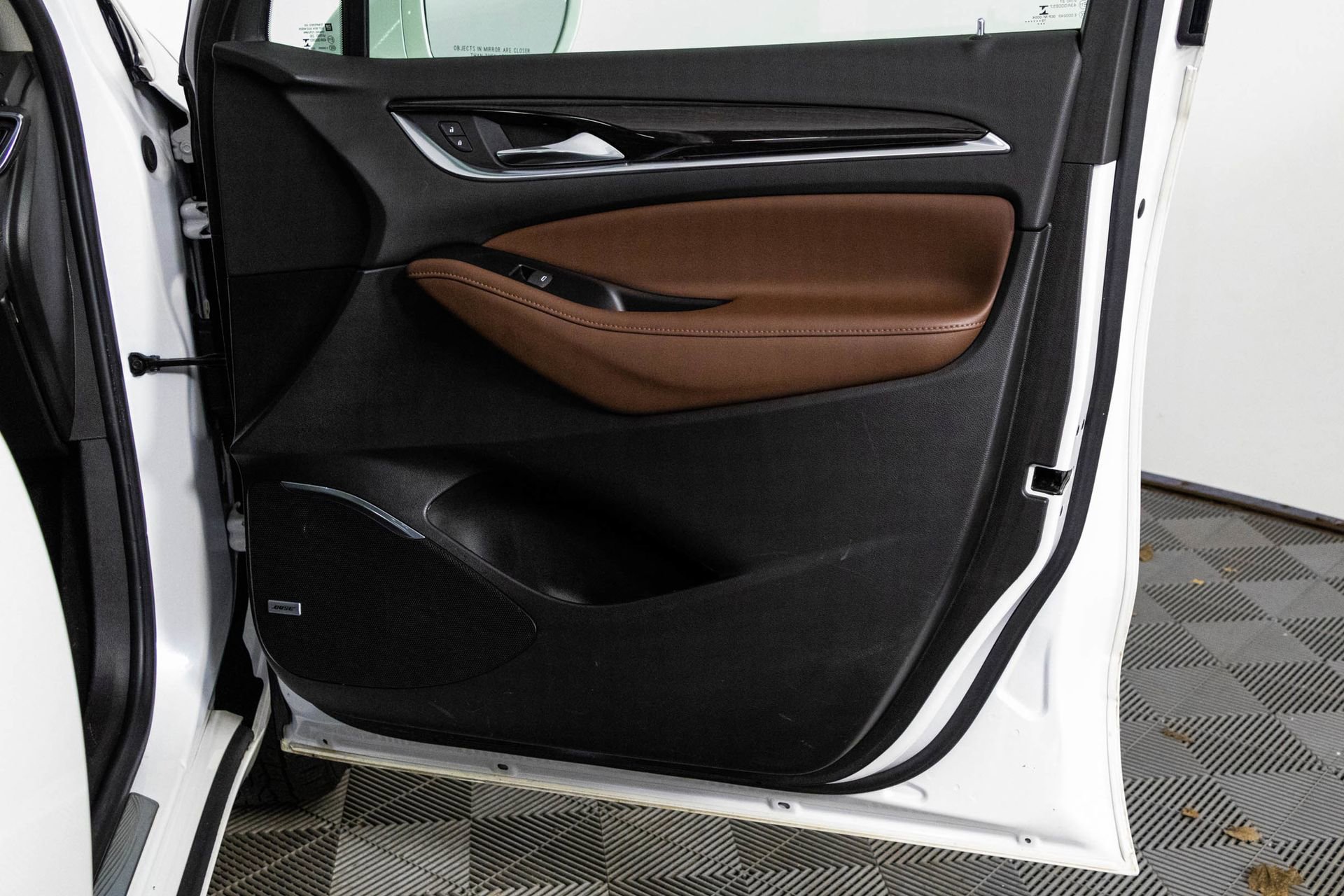 Used 2020 Buick Enclave Avenir w/ Avenir Technology Package image 41