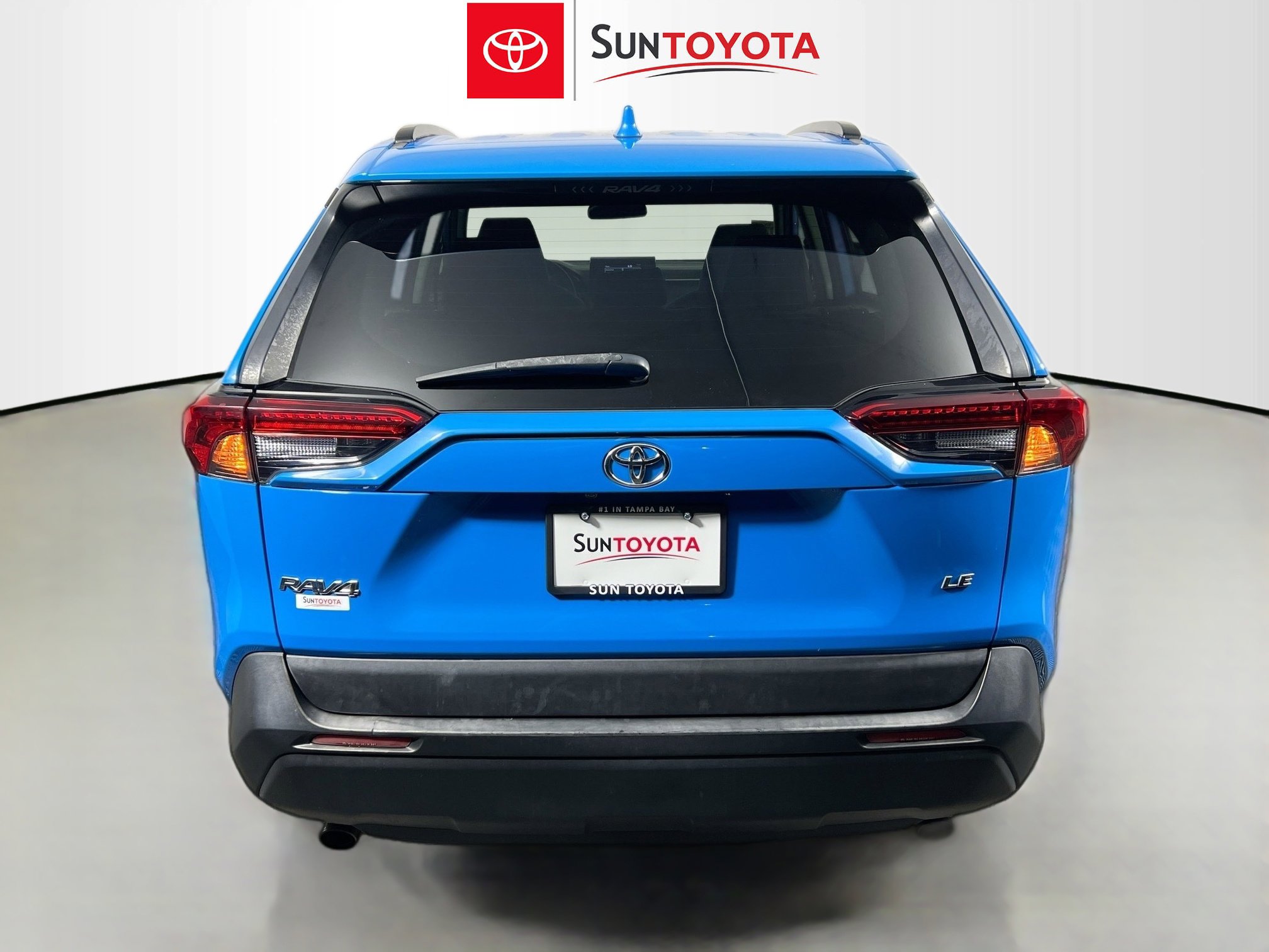 Used 2019 Toyota RAV4 LE image 5