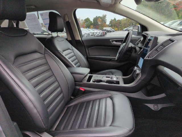 Certified 2024 Ford Edge SEL w/ Convenience Package AWD/4WD image 15