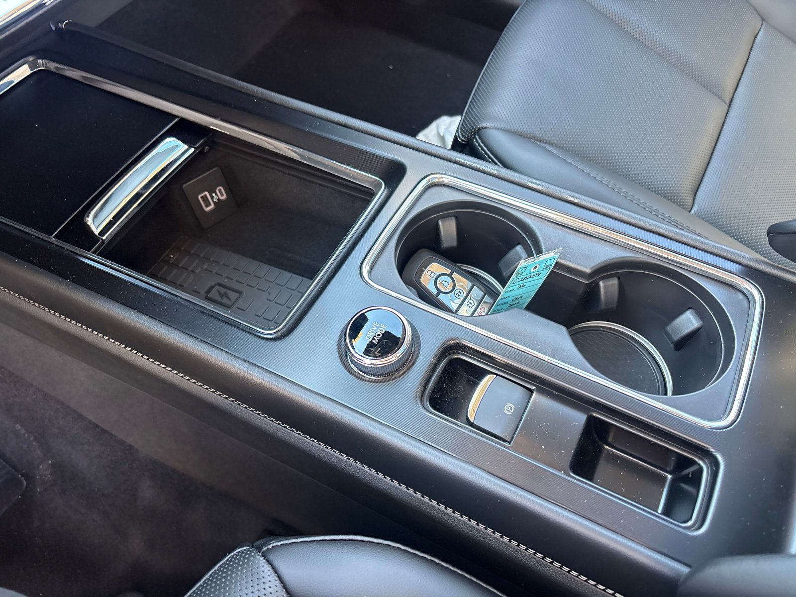 New 2026 Lincoln Corsair Reserve AWD/4WD image 24