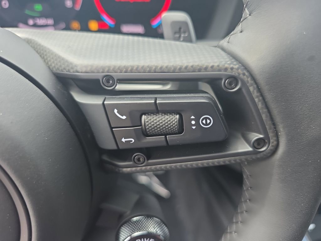 Certified 2025 Porsche 911 Carrera 4 GTS AWD/4WD image 32