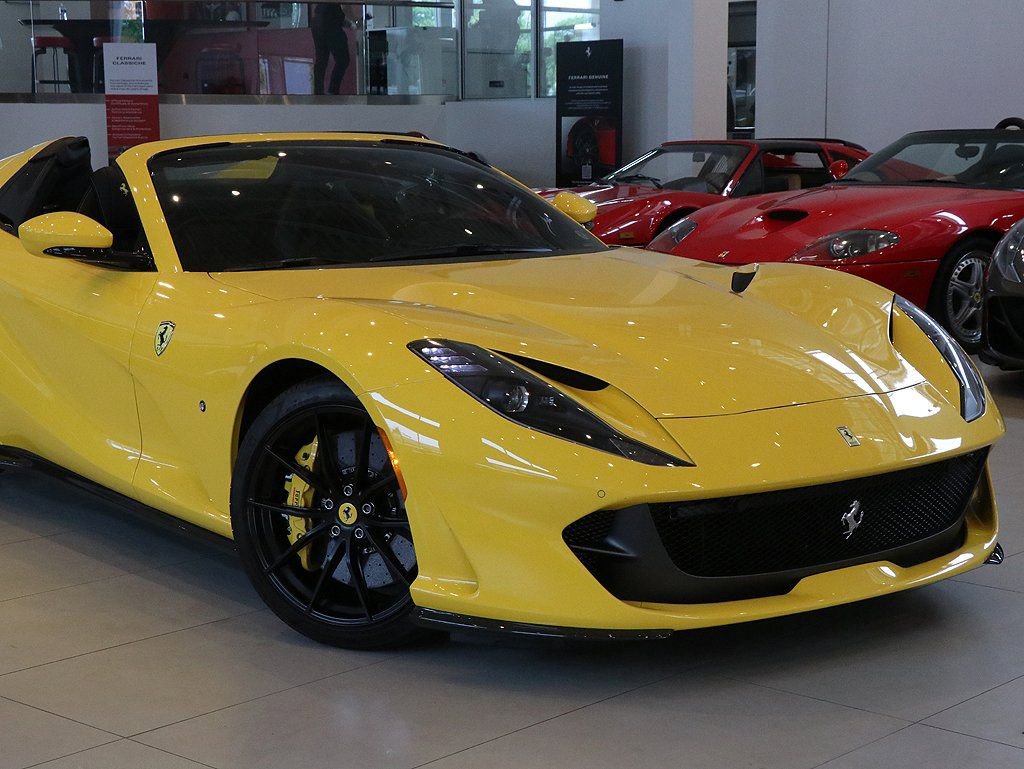 Certified 2021 Ferrari 812 GTS image 8