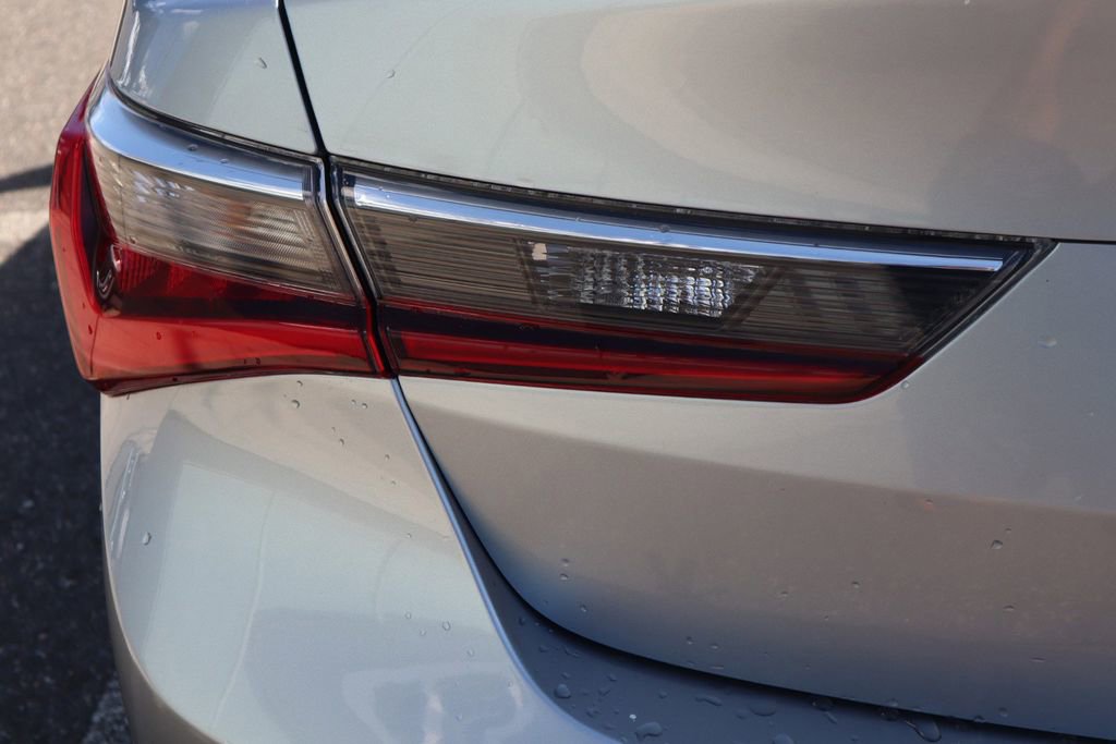 Used 2022 Acura ILX w/ Premium Package FWD image 30