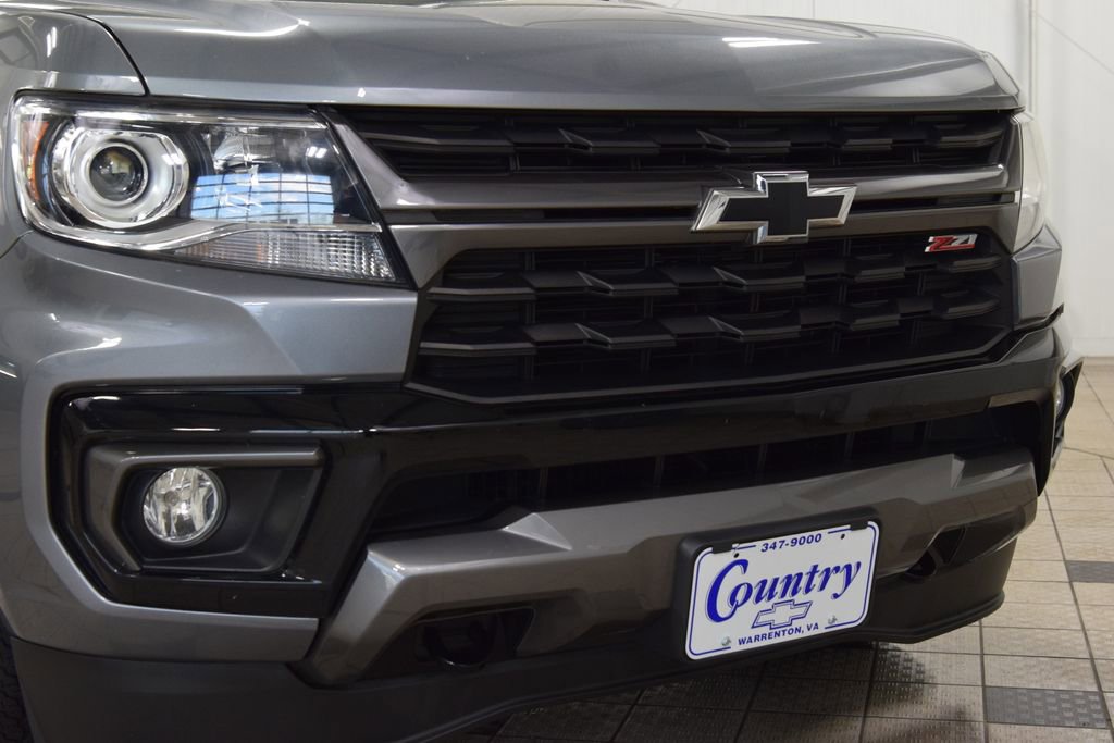 Used 2021 Chevrolet Colorado Z71 w/ Safety Package AWD/4WD image 13