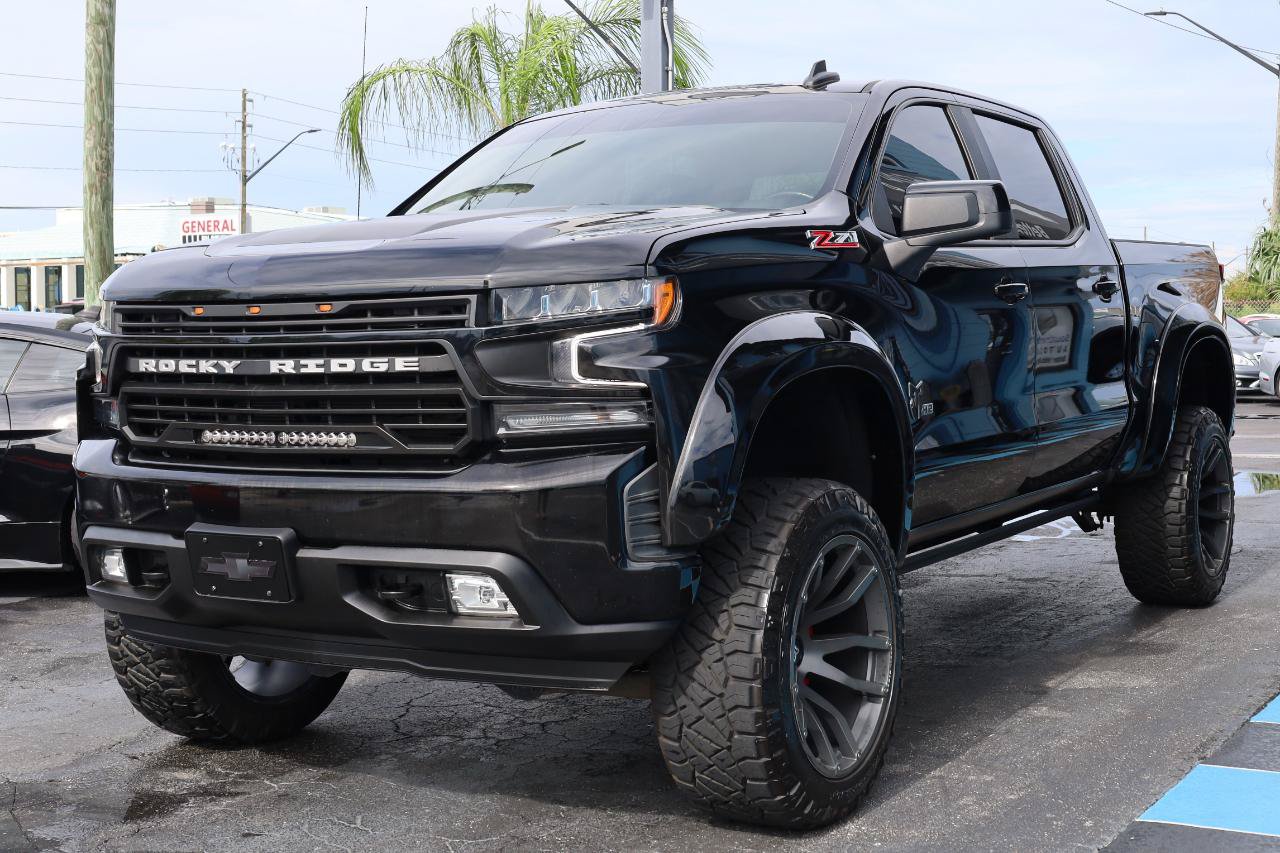 Used 2021 Chevrolet Silverado 1500 RST w/ All Star Edition Plus AWD/4WD image 2