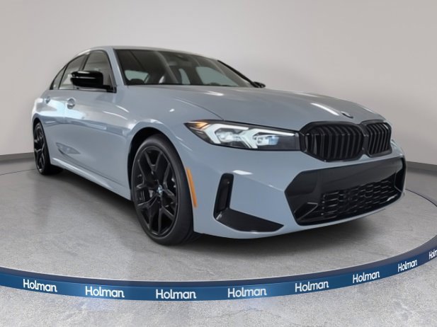 New 2025 BMW 330i Sedan w/ M Sport Package image 3