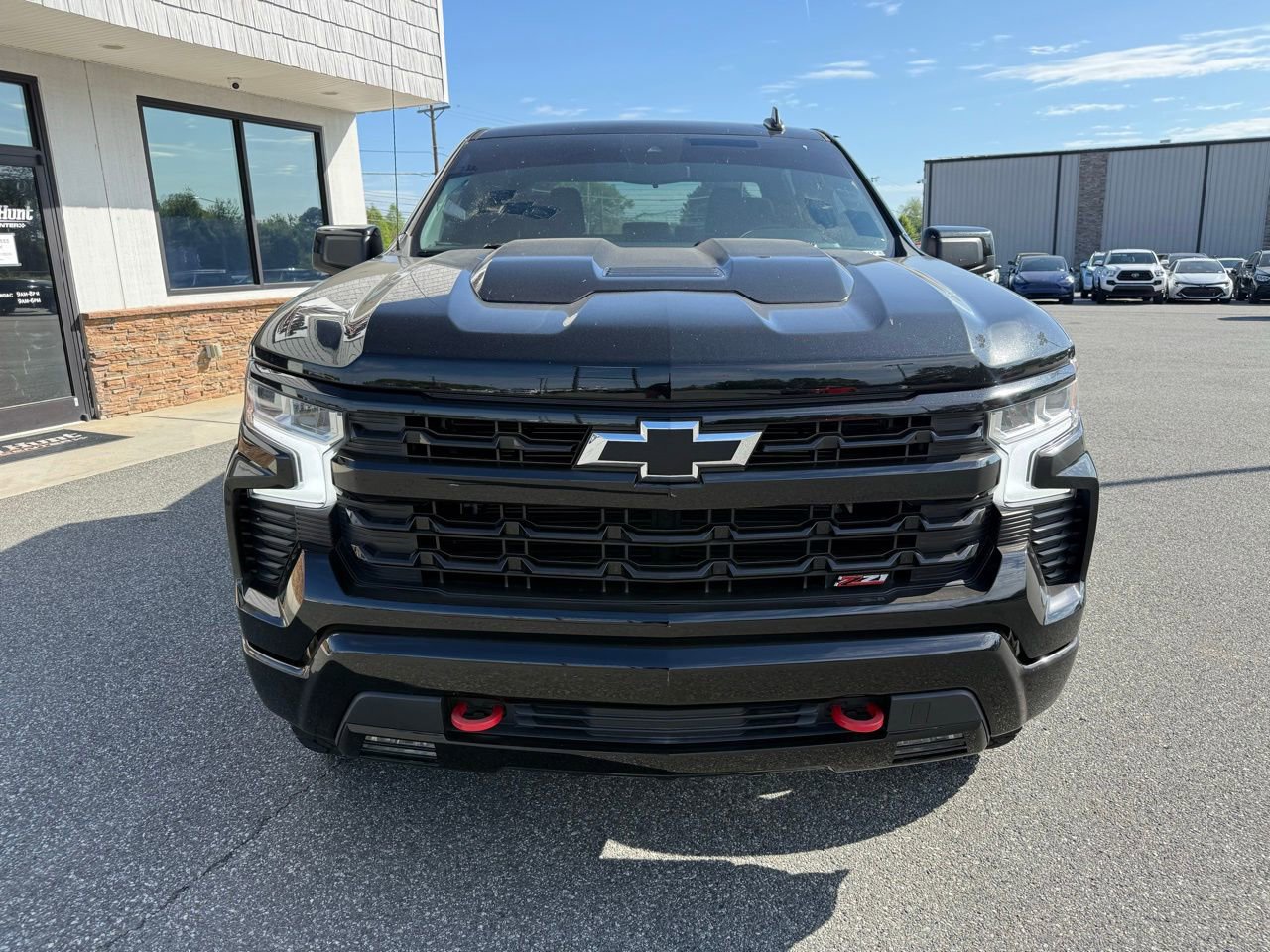 Used 2022 Chevrolet Silverado 1500 LT Trail Boss w/ LPO, Dark Essentials Package image 10