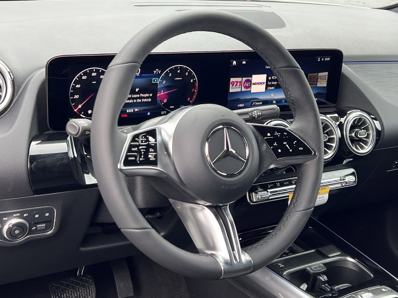 New 2026 Mercedes-Benz GLA 250 4MATIC image 14