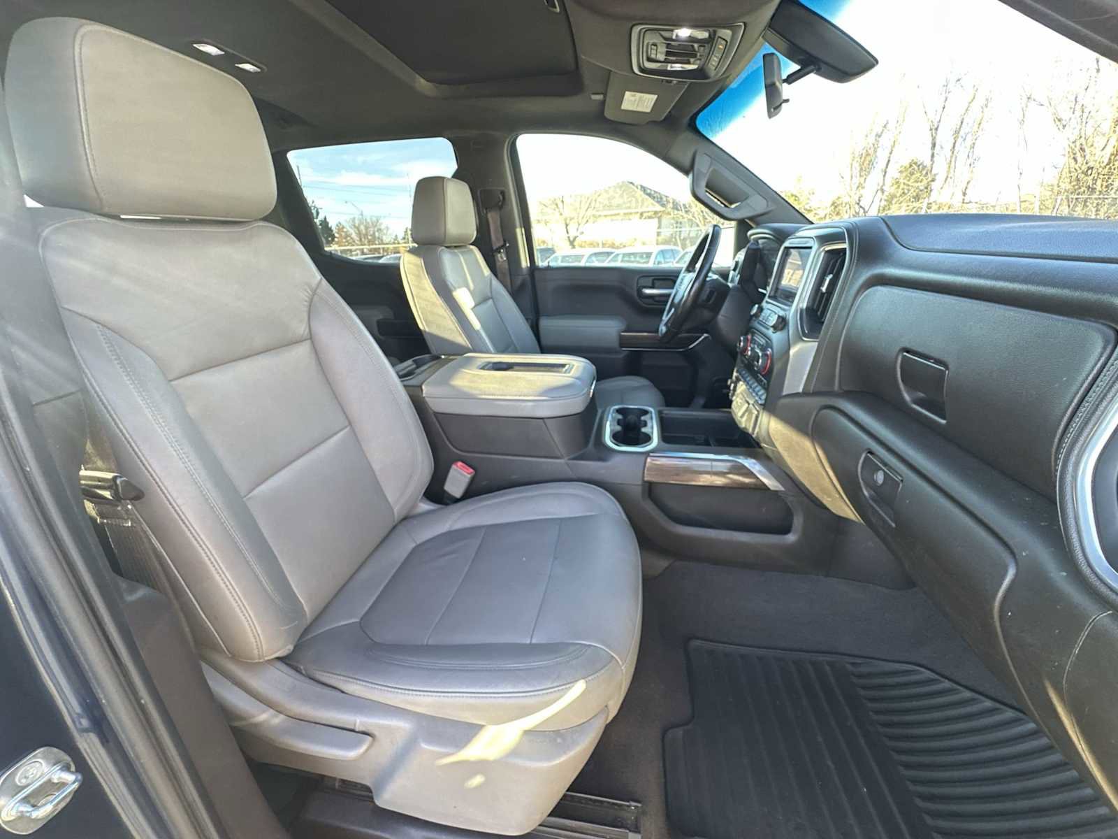 Used 2019 Chevrolet Silverado 1500 RST image 24
