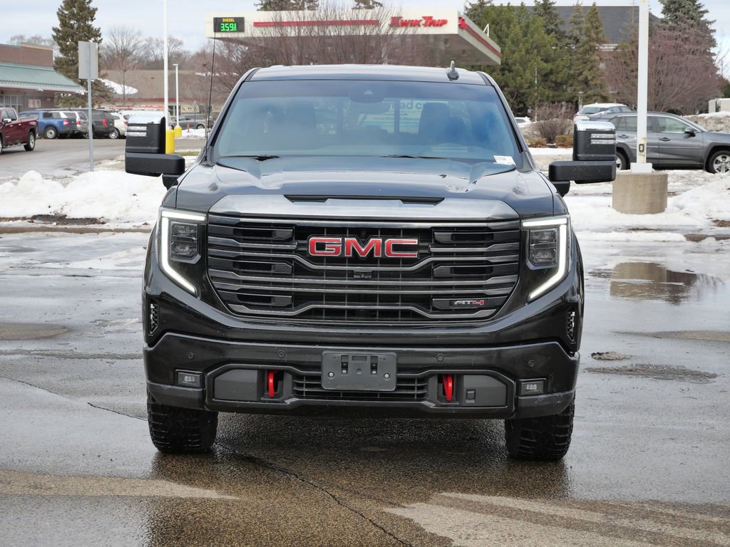 Used 2023 GMC Sierra 1500 AT4 w/ Technology Package image 2
