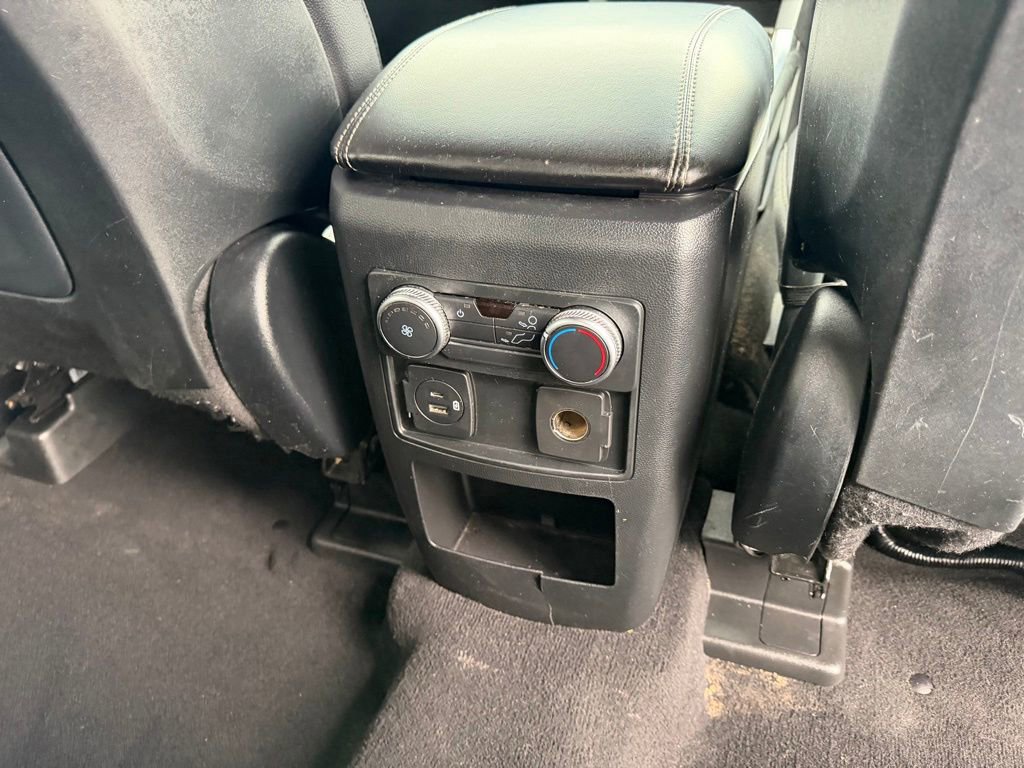 Used 2020 Ford Explorer XLT w/ Equipment Group 202A RWD image 35